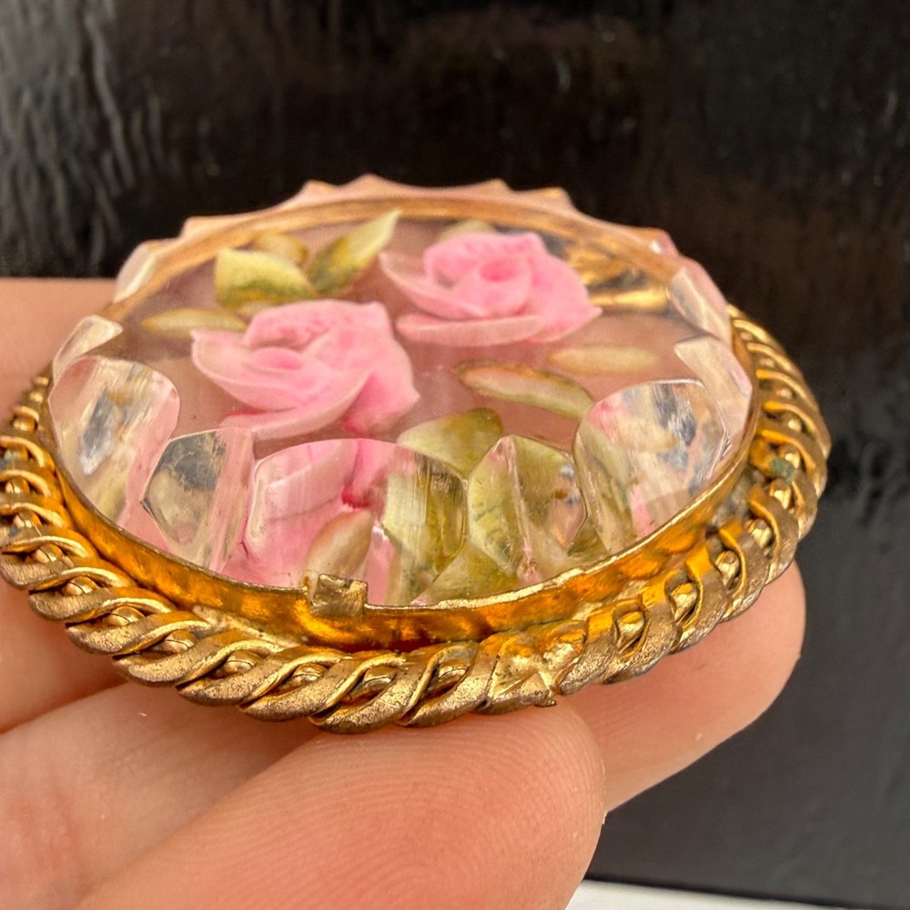 Vintage Estate Flower Brooch Gold Tone Reverse Carved Pink Roses Intaglio Round